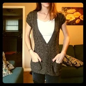 🌻Short sleeve button up sweater top